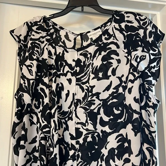 Liz Claiborne dressy top 1x - Picture 2 of 5